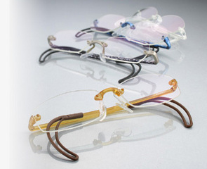 スポーツメガネ サングラス度付き 兵庫県 ボーリングどきの汗によるズリにくいメガネ