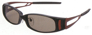 スポーツサングラスの偏光レンズは、ウォーキングに適した偏光レンズ選びが大切です。