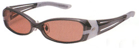 スポーツサングラスの偏光レンズ度入りは、釣りに適した偏光レンズ選びが大切です。