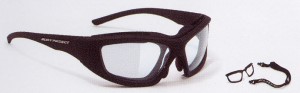 めがねを掛けている方のバイクどきの快適なメガネ、度つきゴーグルのご提案。