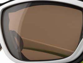 adidasスポーツサングラスa３９３のサングラス及び度つきサングラスの特徴