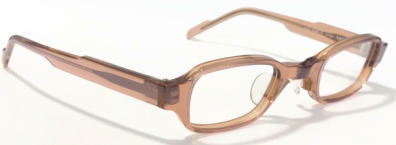 強度近視の方が眼鏡を製作される時に、気になる目が小さくなる問題を解決したフレーム